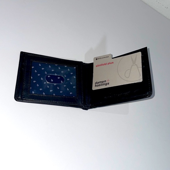 RFID Extra Capacity Slimfold Wallet - Picture 9 of 10